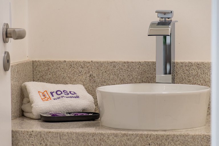 Rosa Apartamento Ravena 102B
