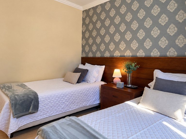 Rosa Apartamento Celita Pascoal 201