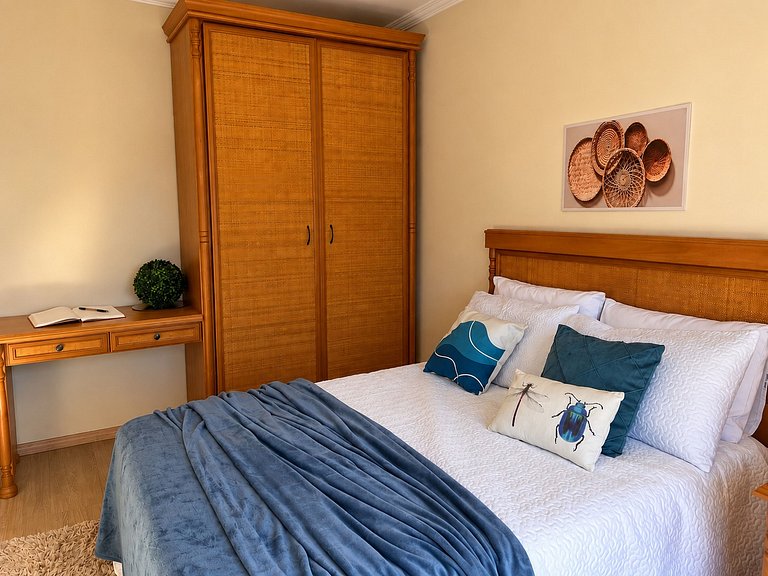 Rosa Apartamento Celita Pascoal 201