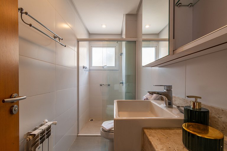 Rosa Apartamento com piscina para até 8 pessoas