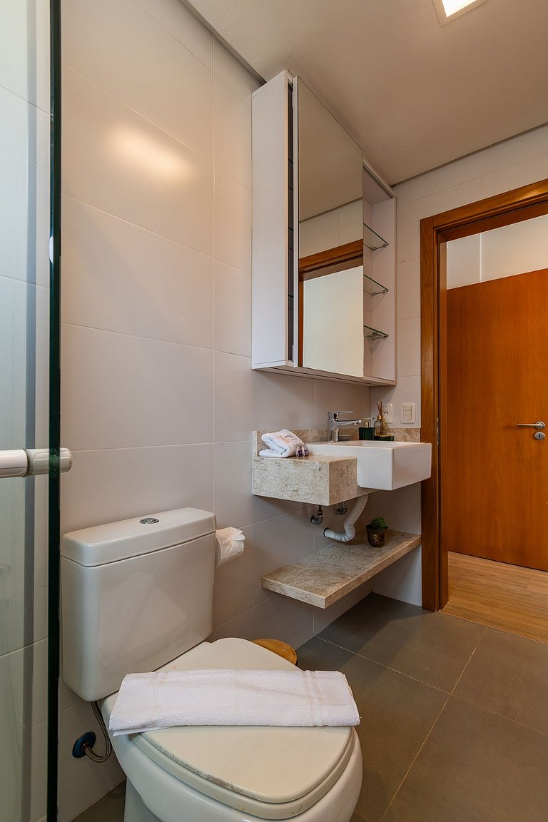 Rosa Apartamento com piscina para até 8 pessoas
