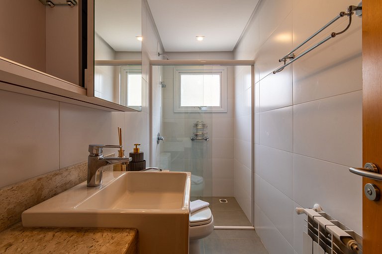 Rosa Apartamento com piscina para até 8 pessoas